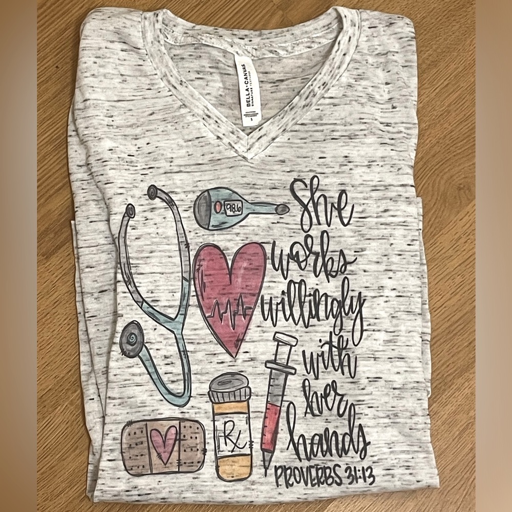 Proverbs 31 Nurse tee - NWOT